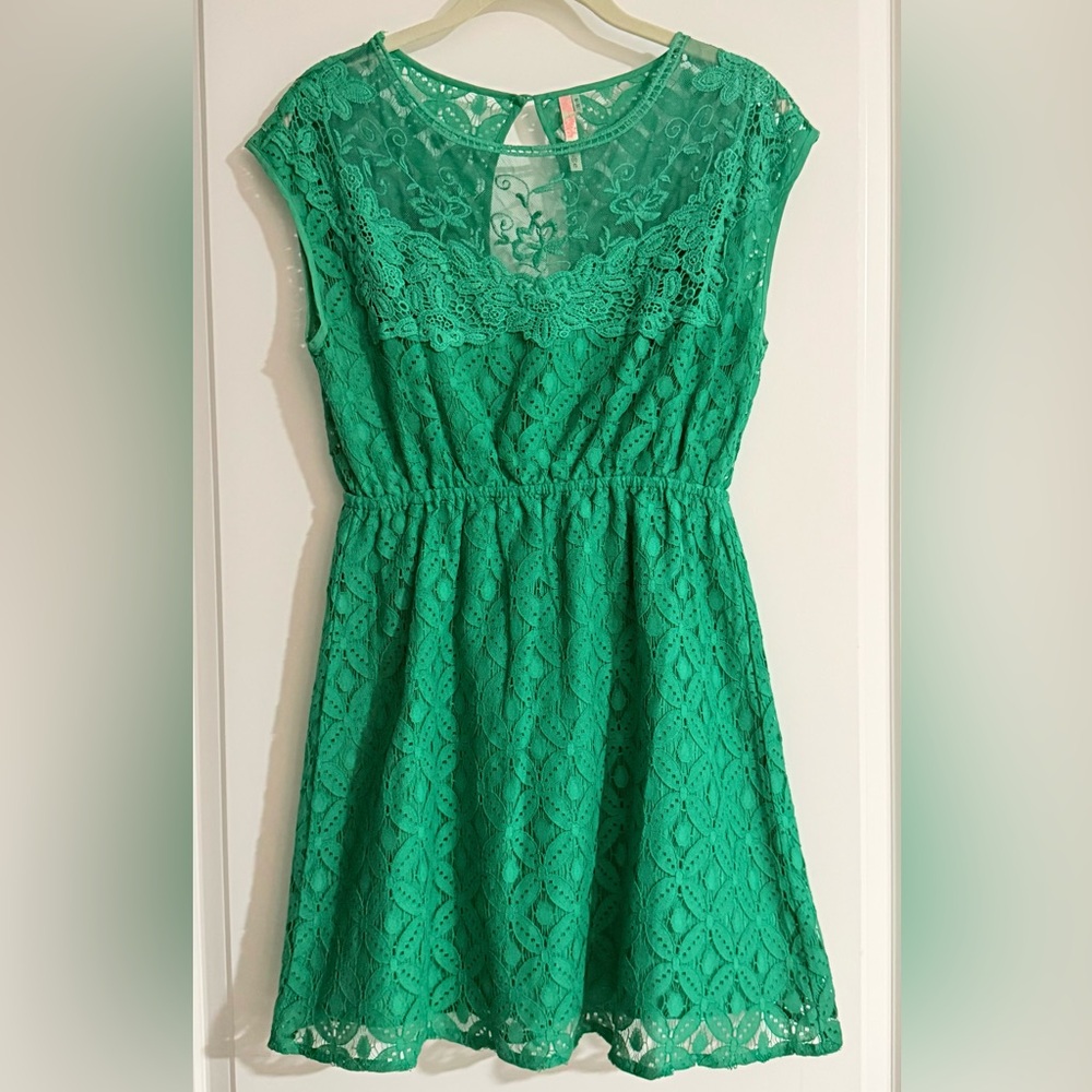 ModCloth Poema Green Lace Fit Flare Dress NWOT Wedding Guest S